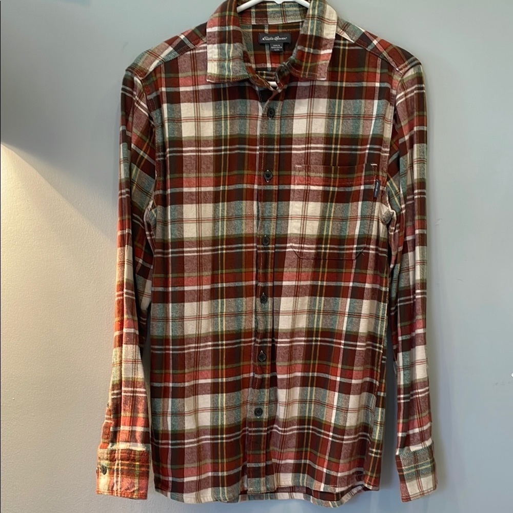 Eddie Bauer Rust and cream  Casual Button Down flannel  Shirt men’s size small